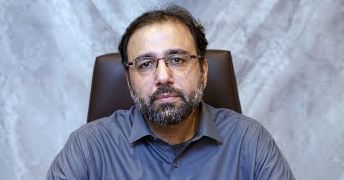 چوہدری سالک حسین کی دبئی سے پاکستانی ورکروں کو ڈی پورٹ کئے جانے کی تردید