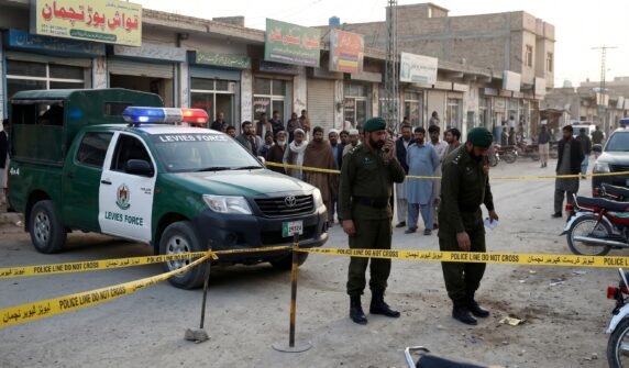 چمن،مال روڈ پر نامعلوم افراد کی فائرنگ، لیویز اہلکار عزیز اللہ عرف مرشد جاں بحق