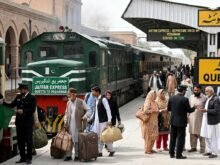 کوئٹہ،پشاور جانے والی جعفر ایکسپریس ایک روزہ بندش کے بعد بحال، ٹرین سروس دوبارہ شروع