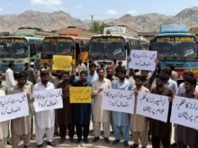 پیٹرولیم مصنوعات سستی، مگر کوئٹہ میں ٹرانسپورٹ کرایے جوں کے توں برقرار