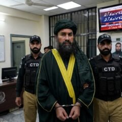 فتنہ الخوارج کا سہولت کار خود ساختہ مولوی ظفریاب گرفتار